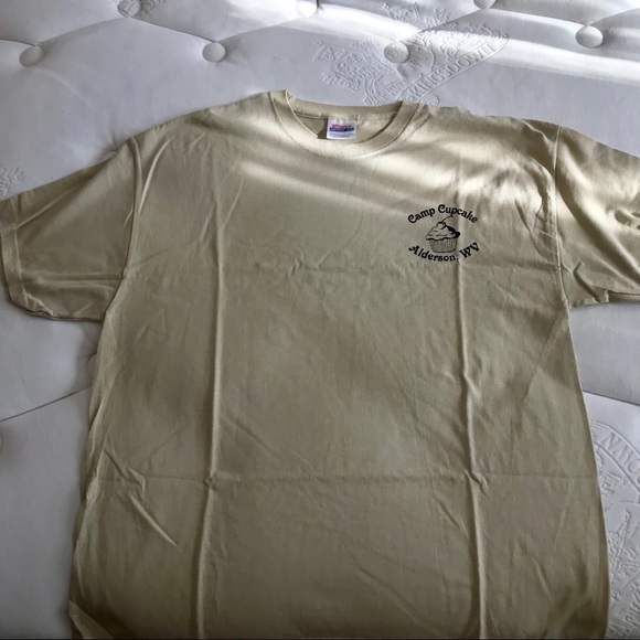 Martha Stewart Unisex T-Shirt, Khaki, Size XL, NEW - Picture 7 of 8